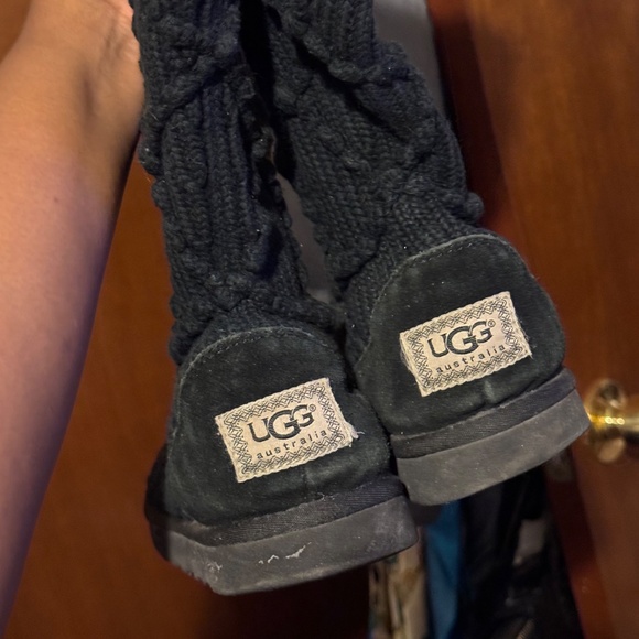 UGG Women's Black Boots. UGG Knit Boots. Size 7 - Picture 7 of 8